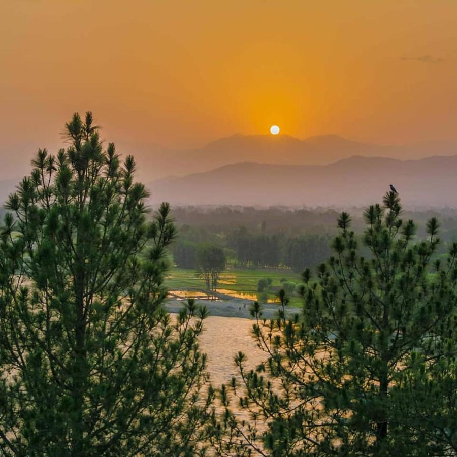 Rock City Resort Mingora ภายนอก รูปภาพ